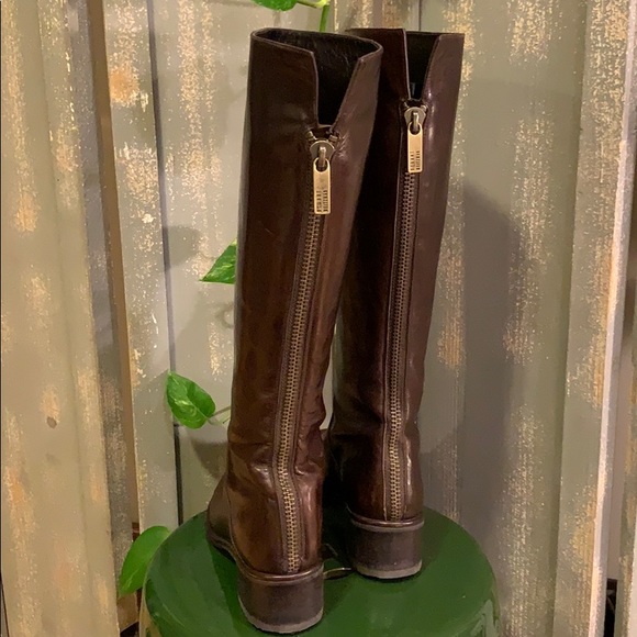 Stuart Weitzman Tall Brown zipper back boots - Picture 3 of 15
